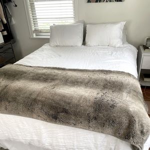 Pottery barn throw 80 X 60 inches